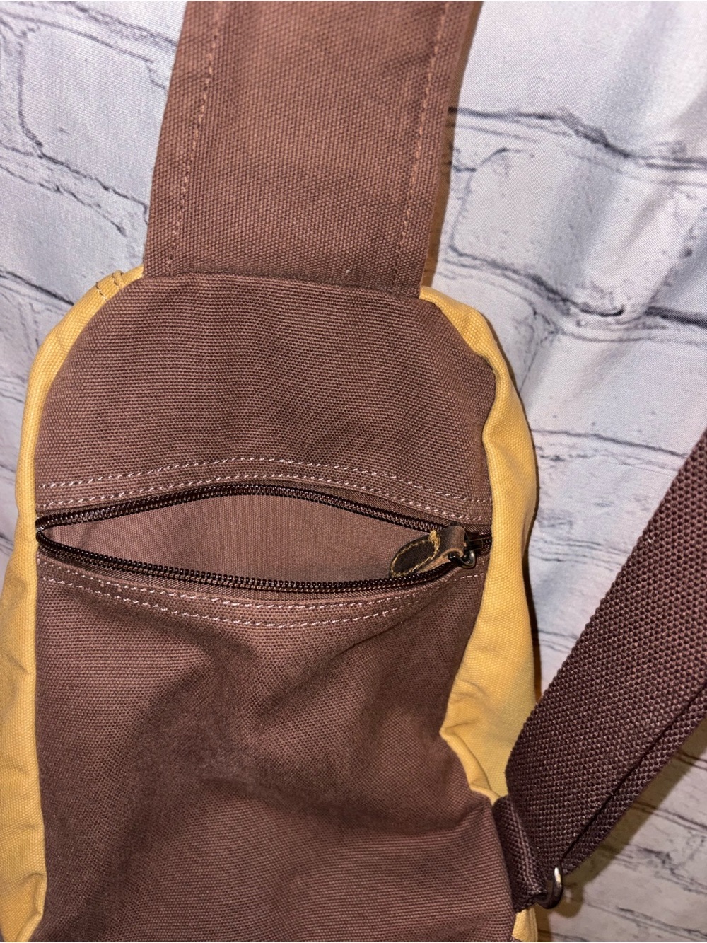 TSD Brand Hidden Woods Canvas Sling Crossbody Bag Travel Khaki Tan Multi Pocket - Picture 7 of 16